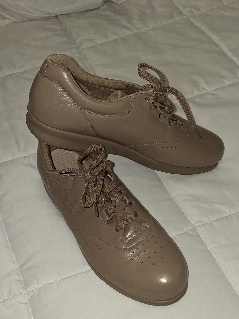 SAS Women's Lace-Up Sneakers - 10.5